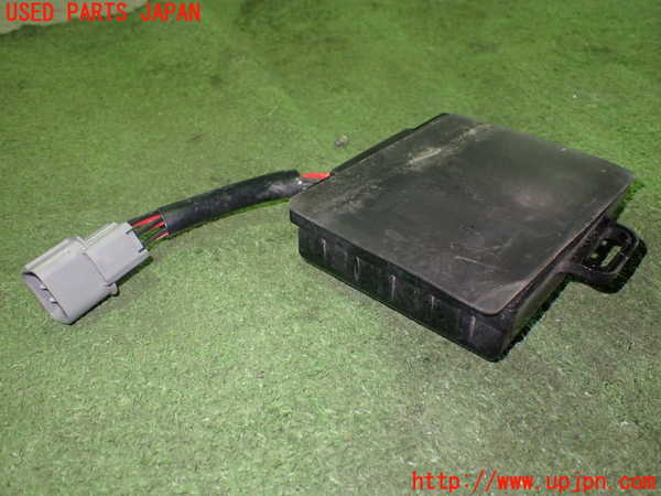 1UPJ-81326147]ベンツV350　W639(639350)コンピューター2 中古_m0003.jpg