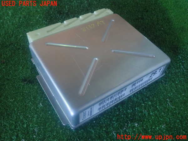 2UPJ-81376115]ボルボV70(SB5244W)ミッションコンピューター 中古_m0001.jpg