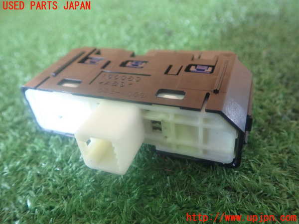 2UPJ-81556310]レクサス・LS600hL(UVF46)スイッチ5 (ヘッドランプクリーナー　メーター照度調整) 中古_m0002.jpg