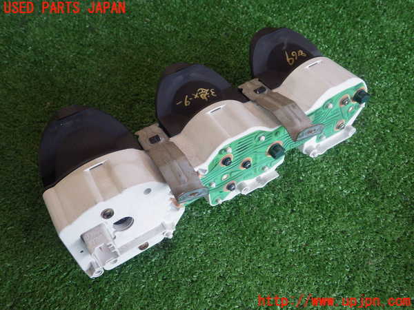 2UPJ-81696180]GTO(Z15A)3連メーター 中古_m0002.jpg