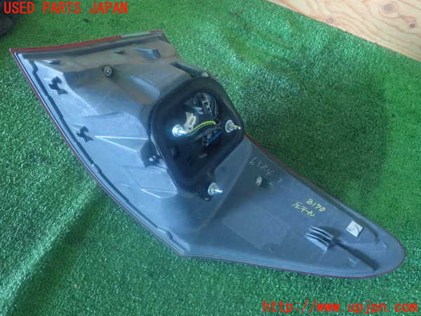 2UPJ-81701536]レクサス・LS600hL(UVF46)左テールランプ 中古_m0002.jpg
