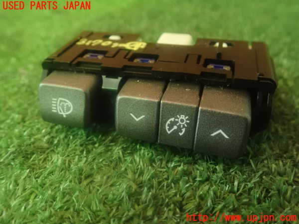 2UPJ-81706309]レクサス・LS600hL(UVF46)スイッチ4 (ヘッドランプクリーナー) 中古_m0001.jpg