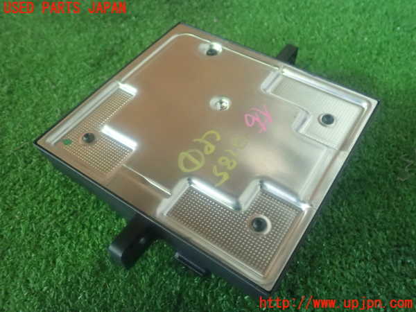 2UPJ-81856146]アウディ・A8(4EBVJF)コンピューター1 中古_m0002.jpg