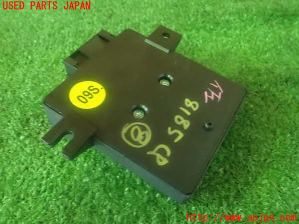 2UPJ-81856153]アウディ・A8(4EBVJF)コンピューター8 (GATEWAY) 中古_m0002.jpg