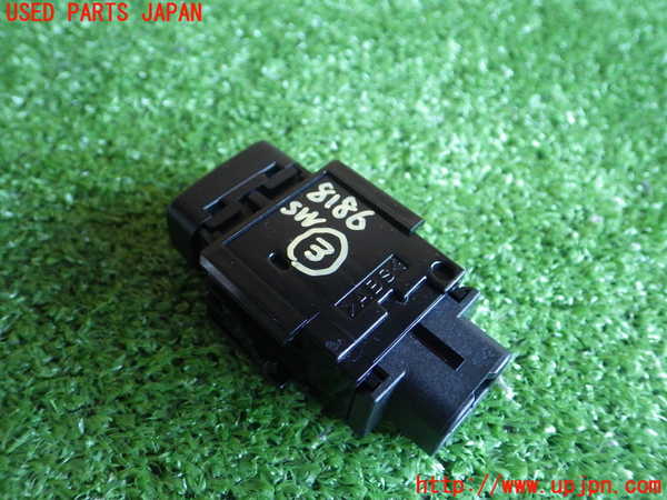 2UPJ-81866308]ハイエースバン200系(KDH206V(改))スイッチ3 (リア空調） 中古_m0002.jpg