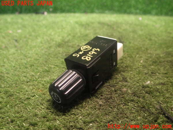 2UPJ-81936312]レクサス・IS350(GSE21・20系前期）スイッチ7 （照度調節） 中古_m0001.jpg