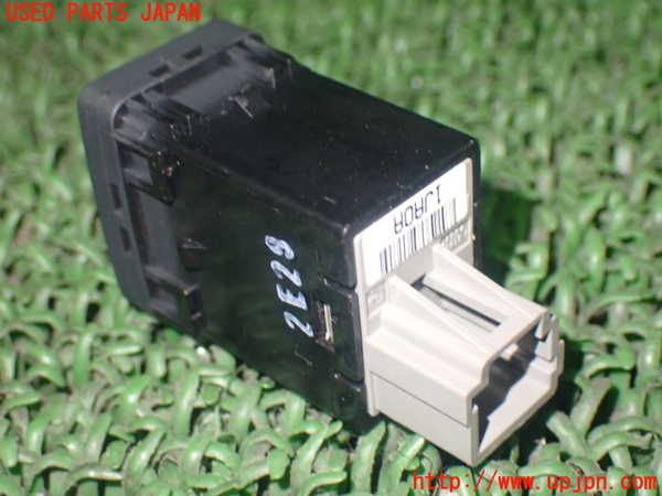 1UPJ-81996307]エルグランド E52系(PE52)スイッチ2 (エコモード) 中古_m0003.jpg