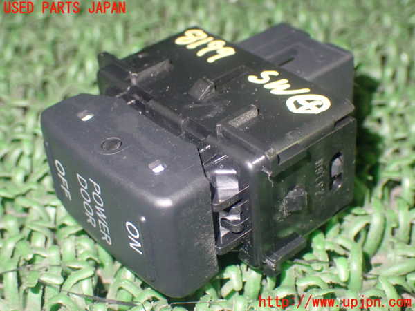 1UPJ-81996309]エルグランド E52系(PE52)スイッチ4 (パワードア) 中古_m0002.jpg