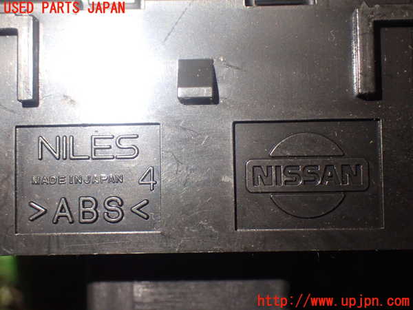 1UPJ-81996309]エルグランド E52系(PE52)スイッチ4 (パワードア) 中古_m0004.jpg