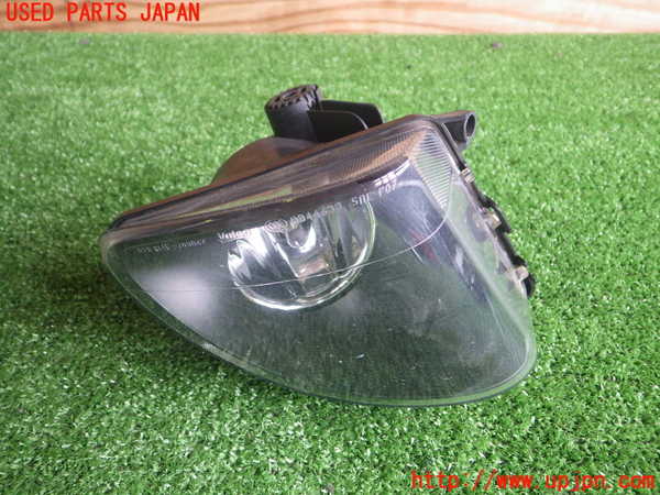 2UPJ-82171180]BMW 523d F11 ツーリング(MX20)右フォグ ジャンク部品 中古_m0001.jpg