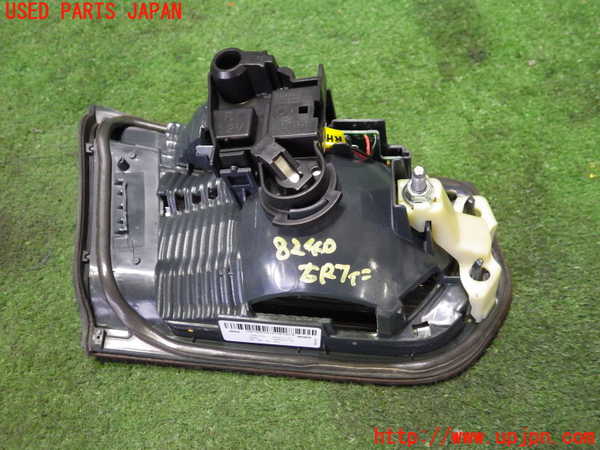 2UPJ-82401550]BMW 320i ツーリング(F31)(3B20)右リアフィニッシャー 中古_m0002.jpg