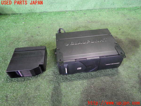 2UPJ-82716505]アルファロメオ・GT(93720L)CDチェンジャー 中古_m0001.jpg