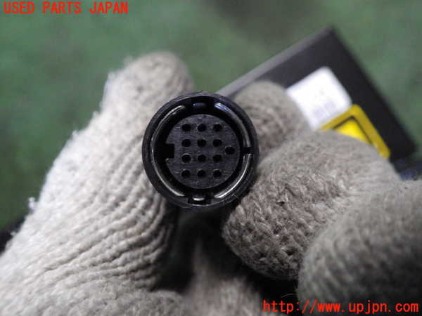 2UPJ-82716505]アルファロメオ・GT(93720L)CDチェンジャー 中古_m0004.jpg