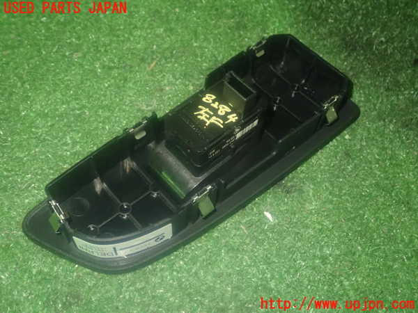 2UPJ-82846245]BMW 120i E87 (UD20)左前パワーウィンドウスイッチ 中古_m0002.jpg