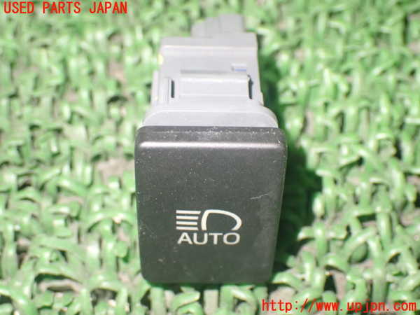 1UPJ-82986309]ハリアーハイブリッド(AVU65W)スイッチ4（オートハイビーム） 中古_m0001.jpg