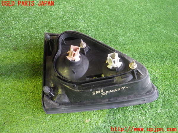 2UPJ-83221550]ハリアー(MCU10W)右リアフィニッシャー 中古_m0003.jpg