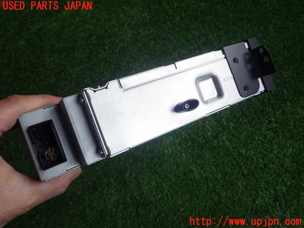 2UPJ-83286515]BMW 740i(F01 KA30) DVDチェンジャー 純正 中古_m0003.jpg