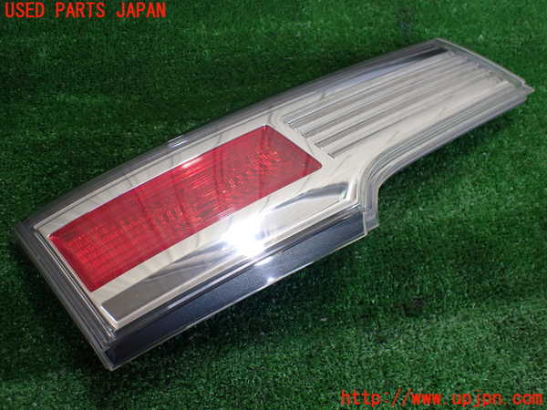 1UPJ-83311552]エルグランド(TE52)左リアフィニッシャー 中古_m0001.jpg