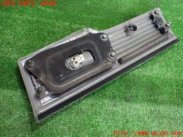 1UPJ-83311552]エルグランド(TE52)左リアフィニッシャー 中古_m0003.jpg