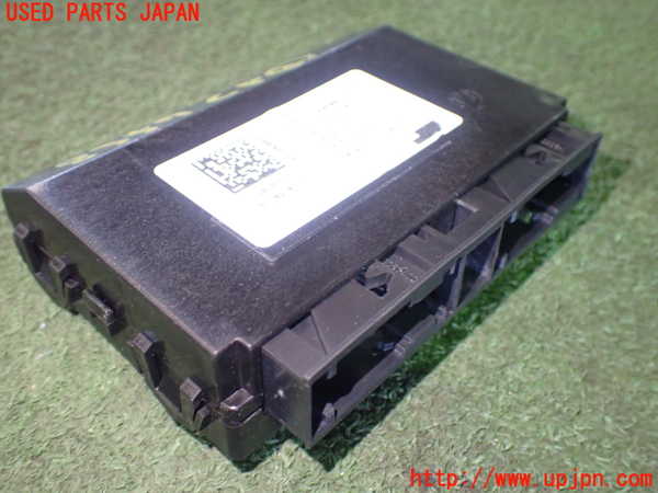 1UPJ-83576147]BMW M4 クーペ(3C30  F82)コンピューター2 中古 参考情報（適合保証無）：F32 F33 F83_m0002.jpg