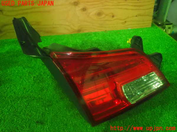 2UPJ-83581552]レガシィ ワゴン(BR9)左リアフィニッシャー 中古_m0001.jpg