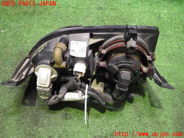 2UPJ-83611182]フィアット・クーペ(175A3)左フォグ 中古_m0002.jpg