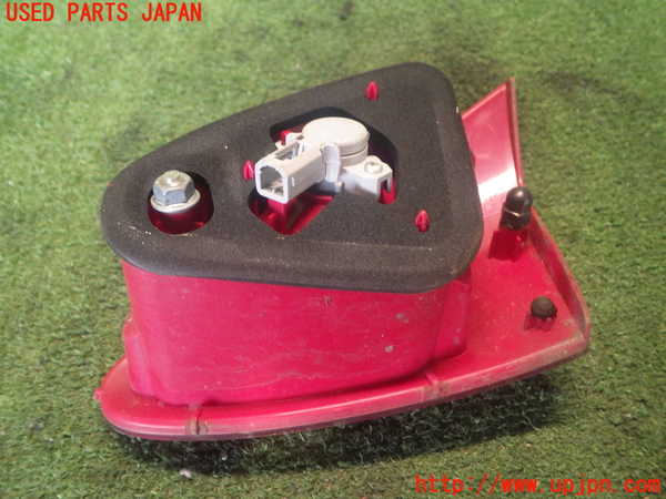2UPJ-83621552]アルファロメオ・147 GTA(937AXL)左リアフィニッシャー 中古_m0004.jpg