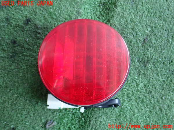 2UPJ-83821550]アルテッツァ(SXE10)右リアフィニッシャー 中古_m0001.jpg