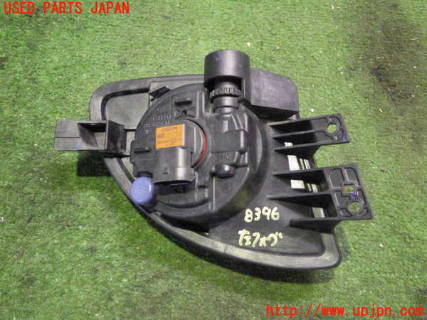 2UPJ-83961182]BMW アクティブハイブリッド5(AH5)(FZ35) F10 左フォグ 中古_m0002.jpg