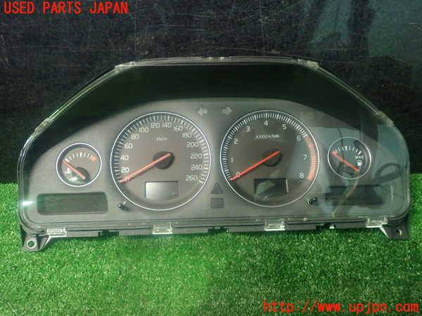 2UPJ-84206170]ボルボXC90(CB6324AW)スピードメーター 中古_m0001.jpg