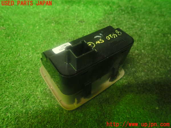 2UPJ-84206307]ボルボXC90(CB6324AW)スイッチ2 中古_m0002.jpg