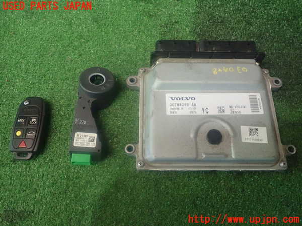 2UPJ-84206110]ボルボXC90(CB6324AW)エンジンコンピューター 中古_m0001.jpg