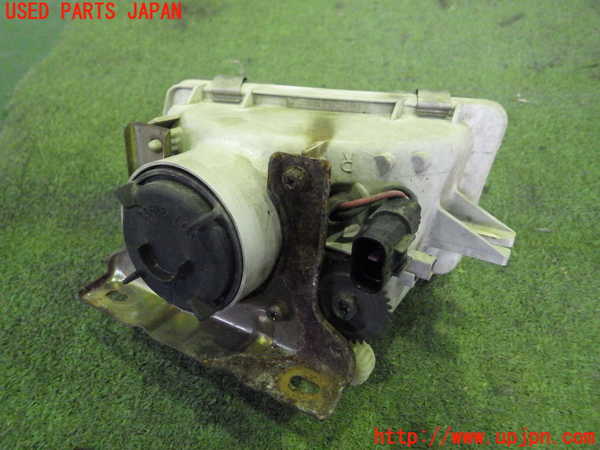4UPJ-84211180]GTO(Z16A)右フォグ 中古_m0002.jpg