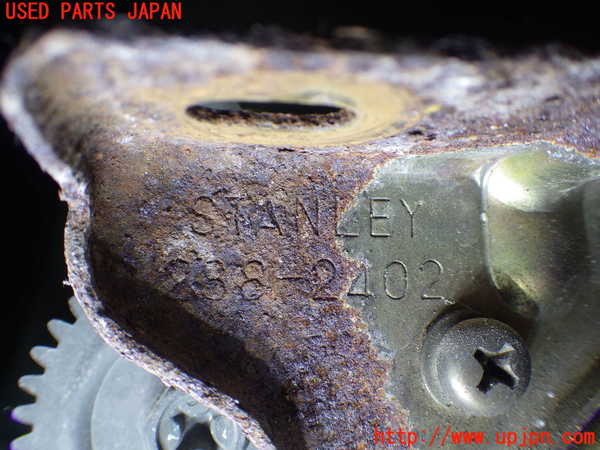 4UPJ-84211180]GTO(Z16A)右フォグ 中古_m0003.jpg