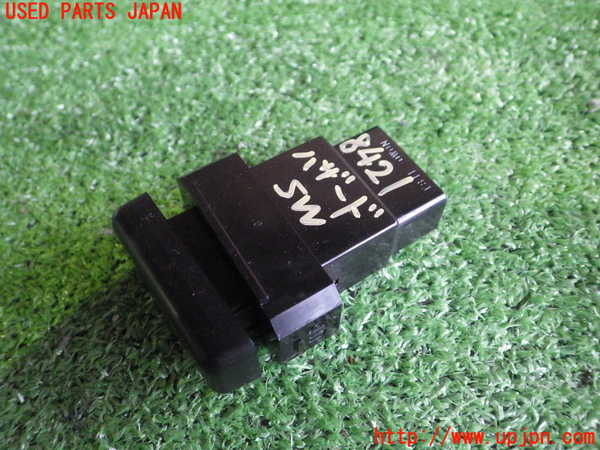 2UPJ-84216290]GTO(Z16A)ハザードスイッチ 中古_m0002.jpg