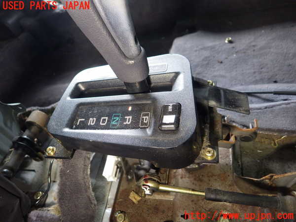 4UPJ-84217555]GTO(Z16A)ATシフトレバー 中古 の商品画像