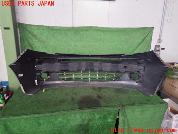 2UPJ-84461010]ルノー・カングー(KWK4M)フロントバンパー 中古_m0002.jpg