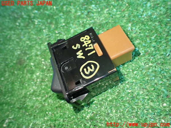 2UPJ-84716308]デリカ スペースギア(PD6W)スイッチ3 (電動ステップ) 中古_m0002.jpg