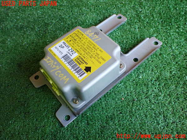 2UPJ-84716145]デリカ スペースギア(PD6W)エアバッグコンピューター 中古_m0001.jpg