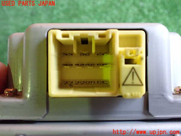 2UPJ-84716145]デリカ スペースギア(PD6W)エアバッグコンピューター 中古_m0003.jpg