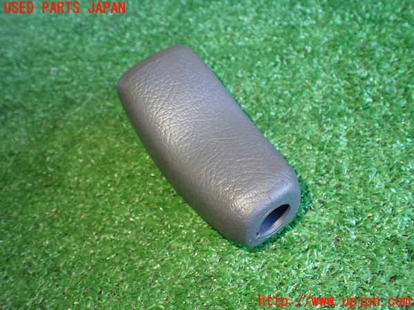 2UPJ-84717570]デリカ スペースギア(PD6W)シフトノブ 中古_m0002.jpg