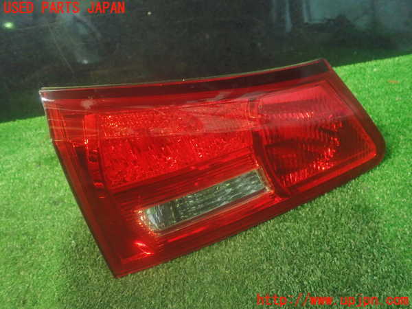 2UPJ-84721552]レクサス・IS250(GSE20)左リアフィニッシャー 中古_m0001.jpg