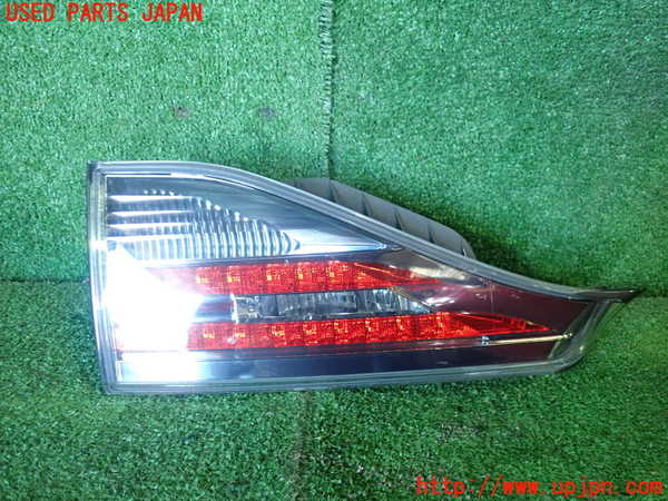1UPJ-84751552]レクサス・CT200h(ZWA10)左リアフィニッシャー 中古_m0001.jpg