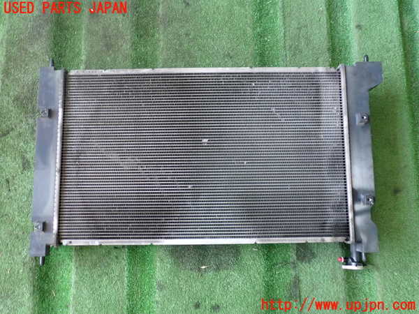 5UPJ-84772321]コルト ラリーアート バージョンR(Z27AG)ラジエーター1 中古_m0002.jpg