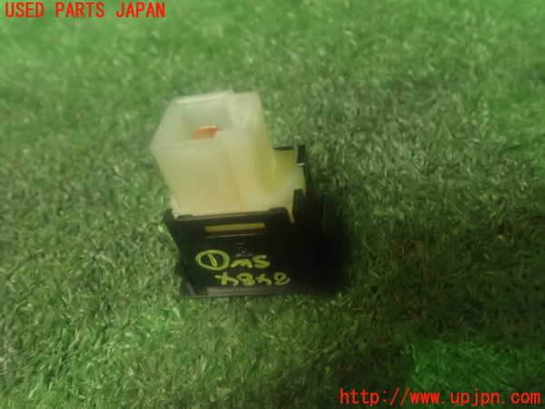 2UPJ-84846306]ラシーン(RFNB14)スイッチ1 (トランク) 中古_m0002.jpg