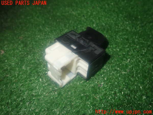 2UPJ-84846245]ラシーン(RFNB14)左前パワーウィンドウスイッチ 中古_m0002.jpg