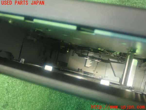 2UPJ-85006505]BMW 530i E60(NA30)CDチェンジャー 【ジャンク品】中古_m0005.jpg