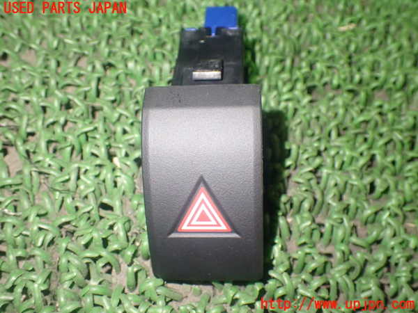 1UPJ-85066290]RAV4(MXAA54)ハザードスイッチ 中古_m0001.jpg