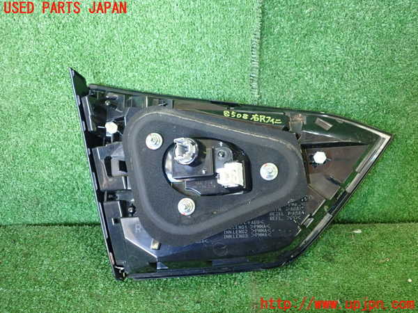 1UPJ-85081550]フィット(Fit) ハイブリッド(e：HEV)(GR3)右リアフィニッシャー 中古_m0004.jpg