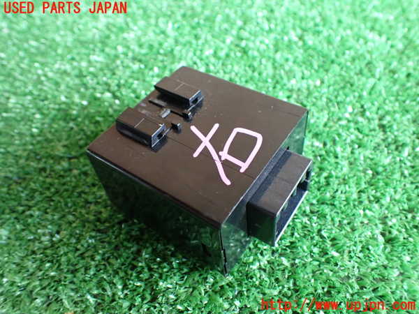 2UPJ-85266146]ロードスター(NB6C)コンピューター1 (BRKT&RELAY OTHER) 中古_m0002.jpg